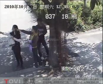 D1效果-廣州大學城室外通道安保視頻監控錄像演示